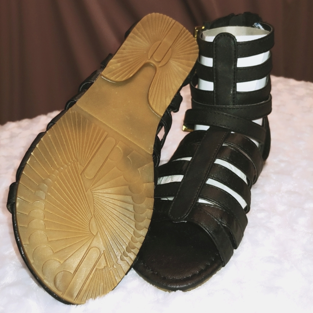 Girl's Sandals